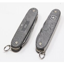 Victorinox Pioneer X - Limited Edition 2022 - TOPO - Thunder Gray